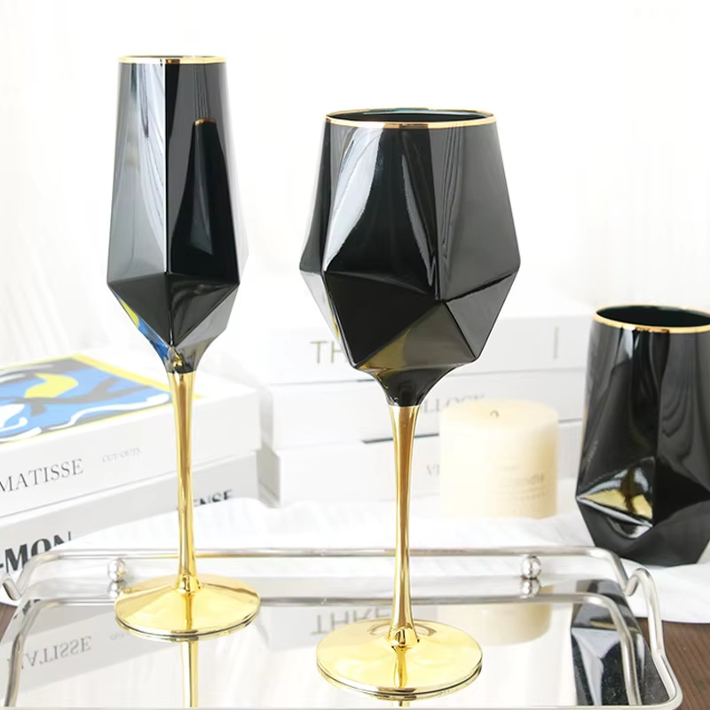 Pure Black Crystal Golden Edge - Wine Beer The Whiskey recension och pris